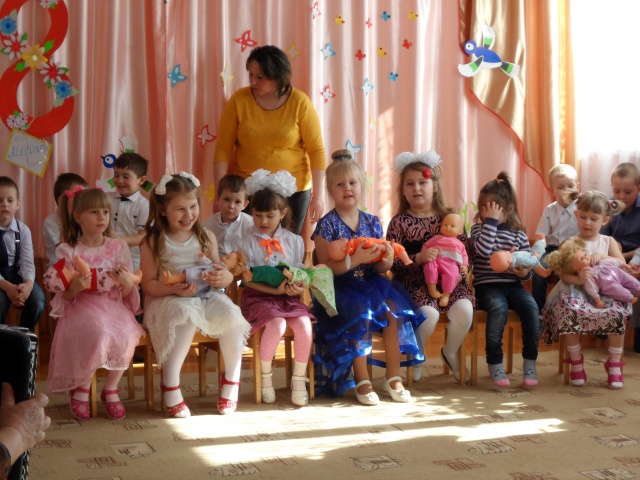 Маленькие мамы