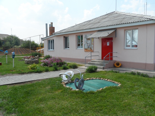 Вход в младшую группу